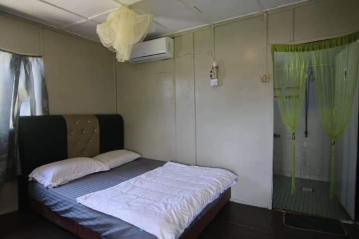 Long Beach Garden Kampung Kuala Besut Ngoại thất bức ảnh