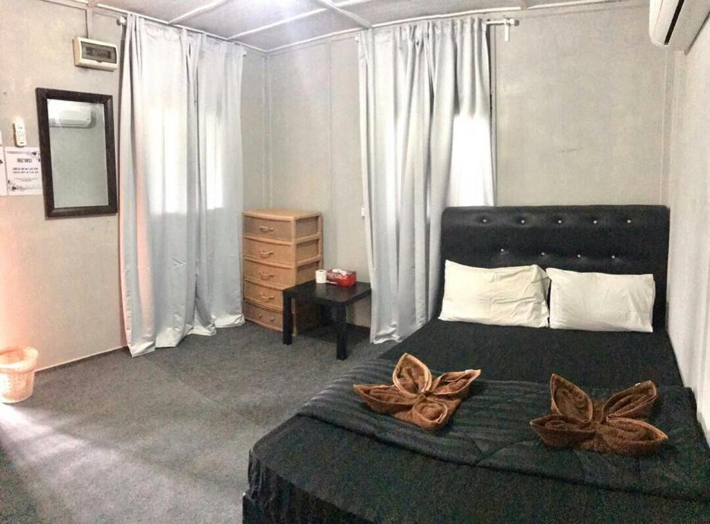 Long Beach Garden Kampung Kuala Besut Ngoại thất bức ảnh