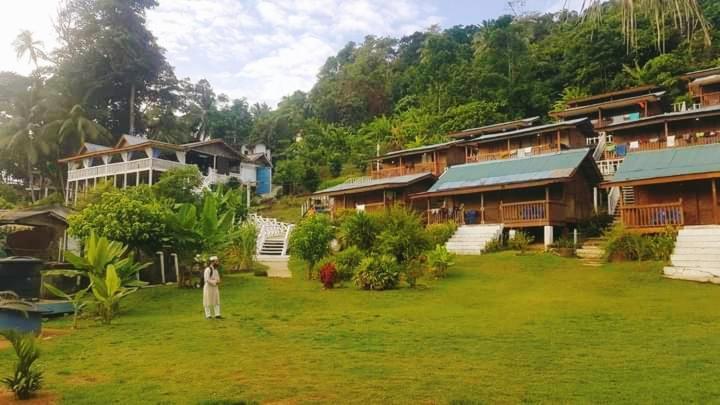 Long Beach Garden Kampung Kuala Besut Ngoại thất bức ảnh