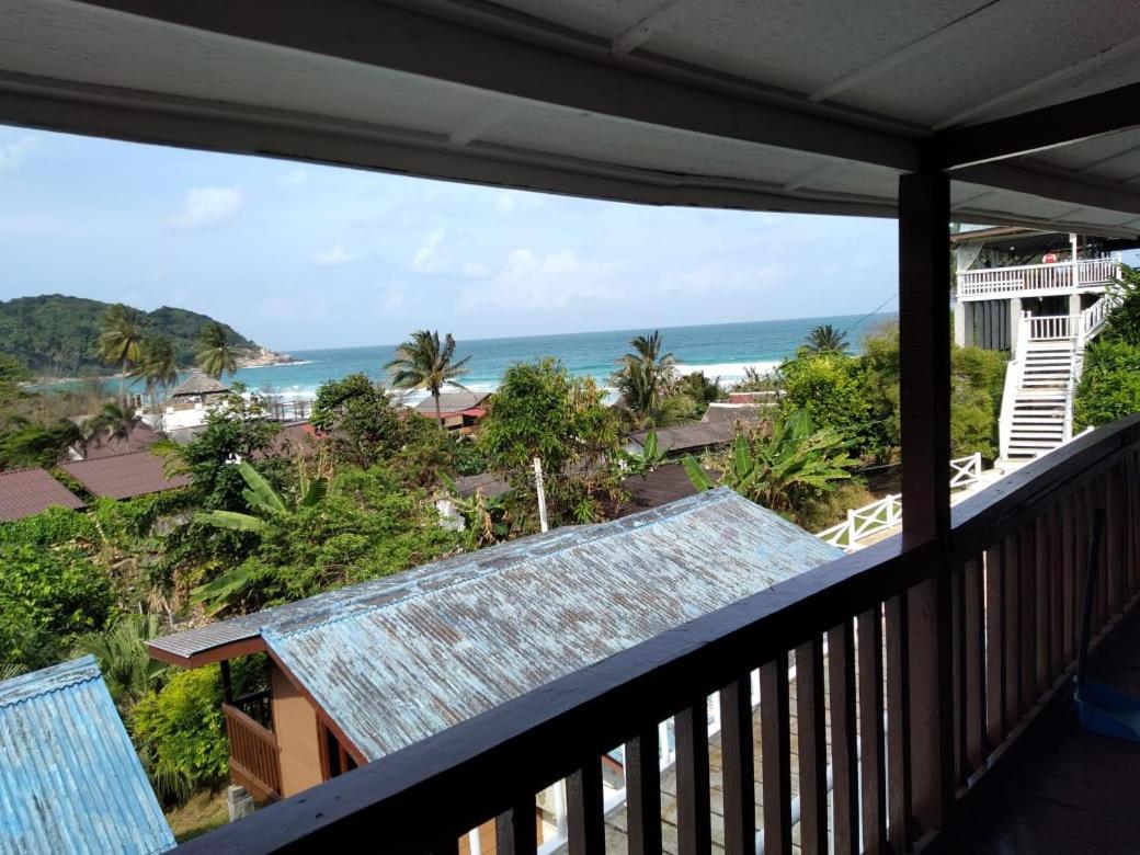 Long Beach Garden Kampung Kuala Besut Ngoại thất bức ảnh